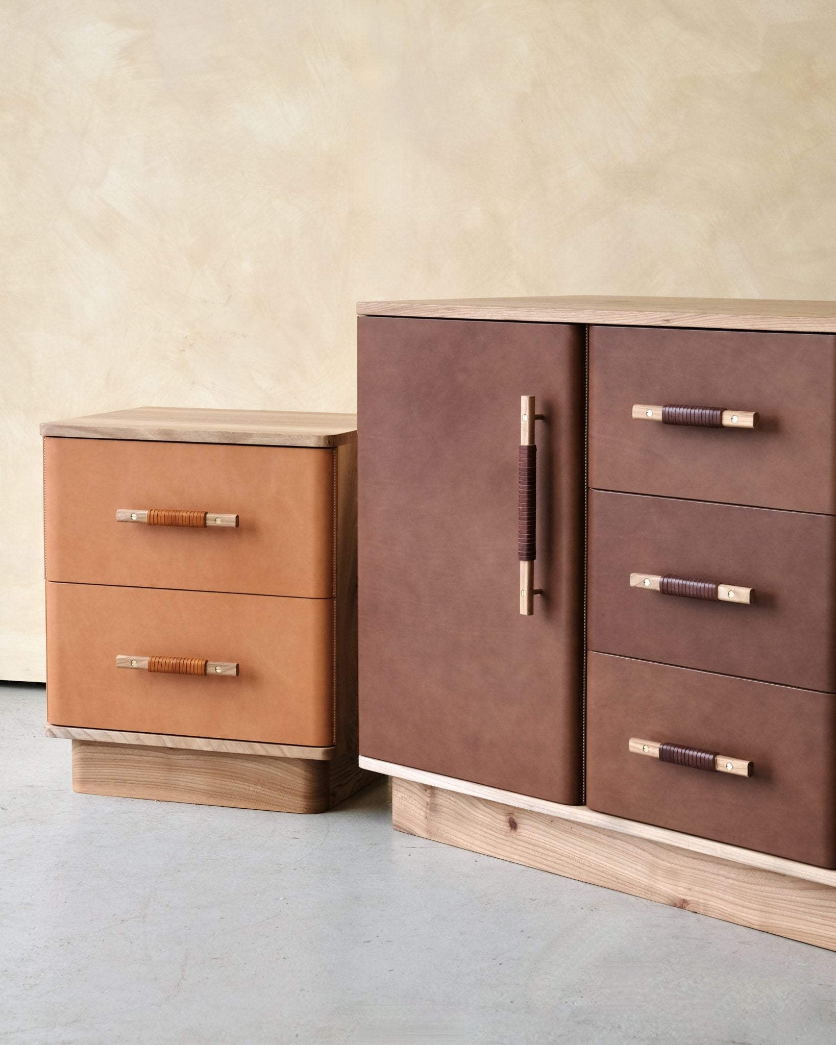 Rhapso Cabinet