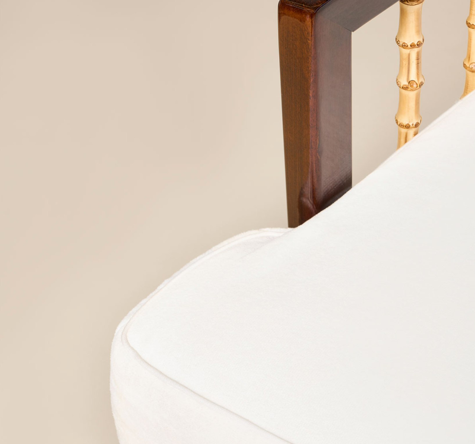 Sof Armchair