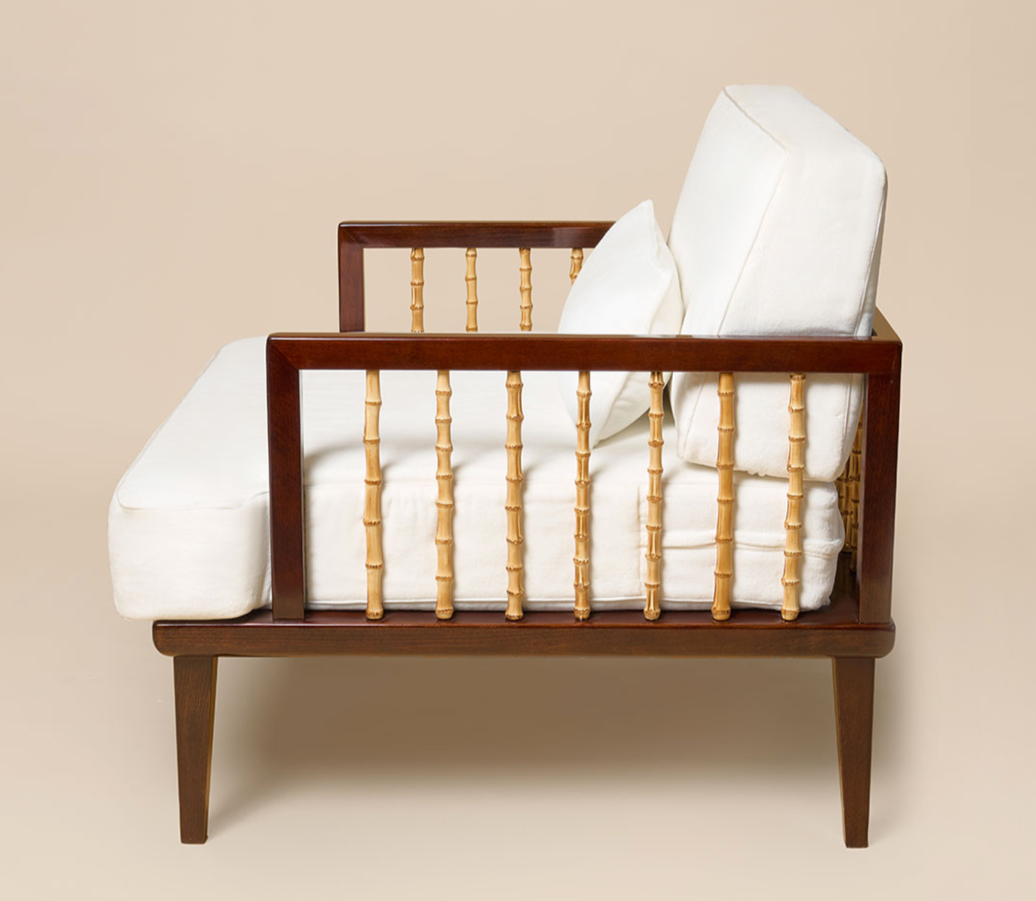 Sof Armchair