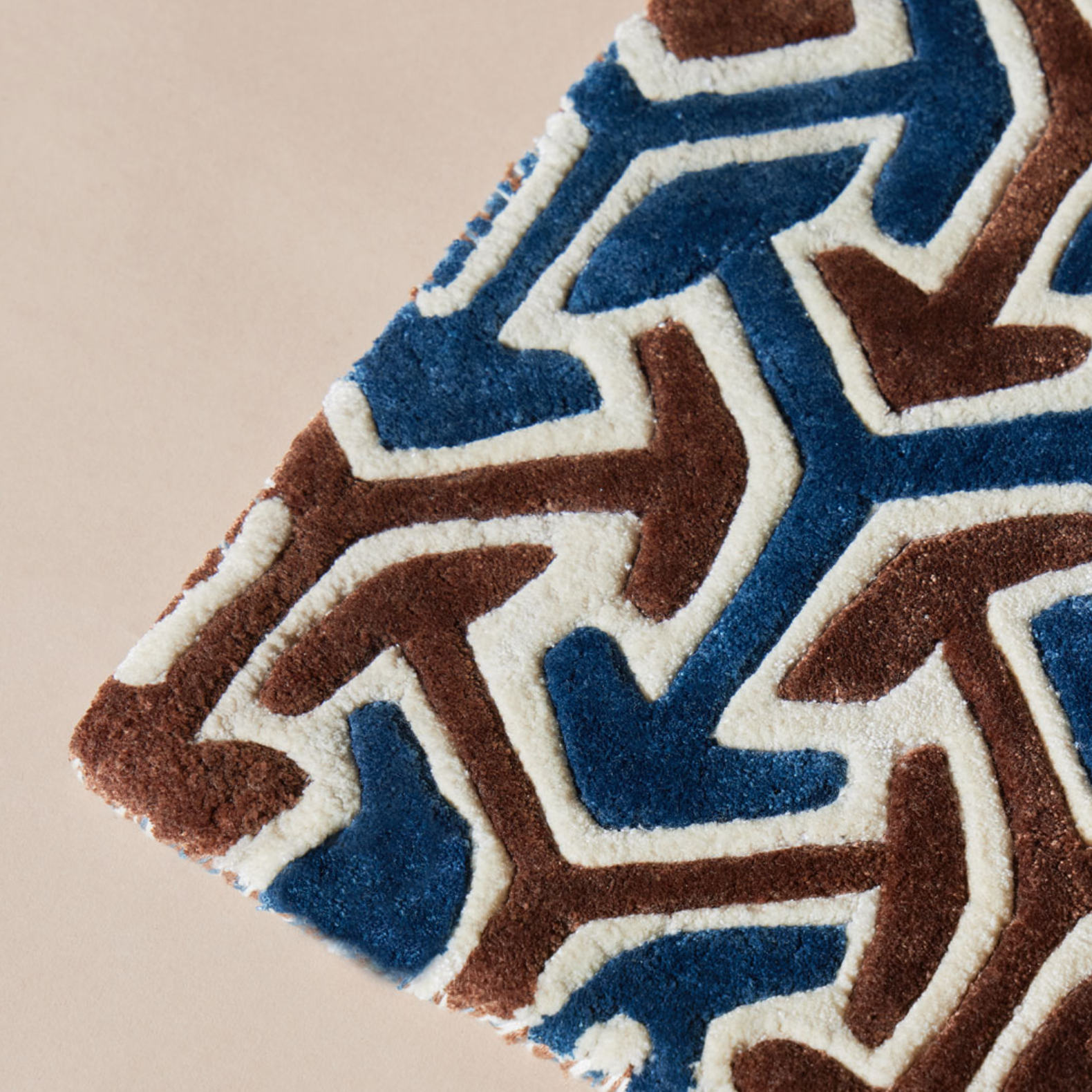 Frecce Rug