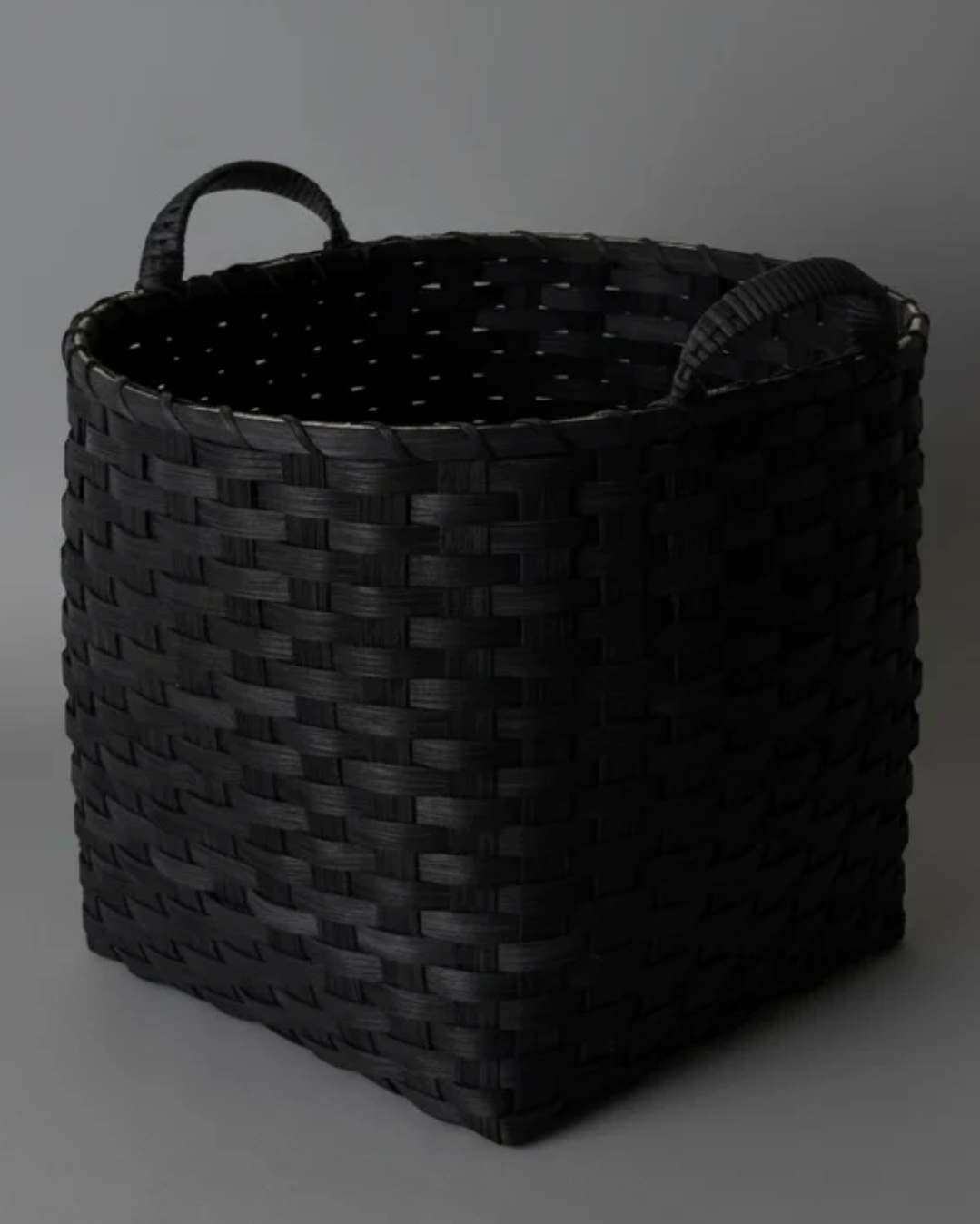 The Throw Basket | Medium
