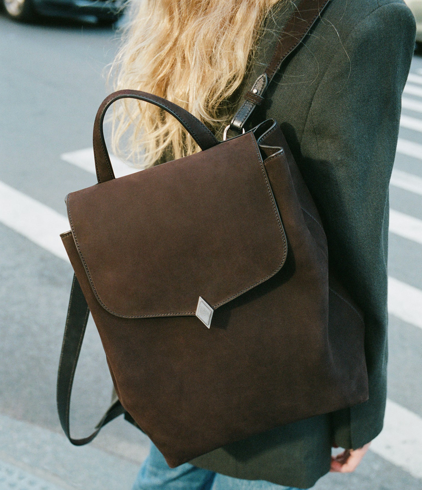 [Pre-Order] Edge Backpack in Nubuck Chocolate