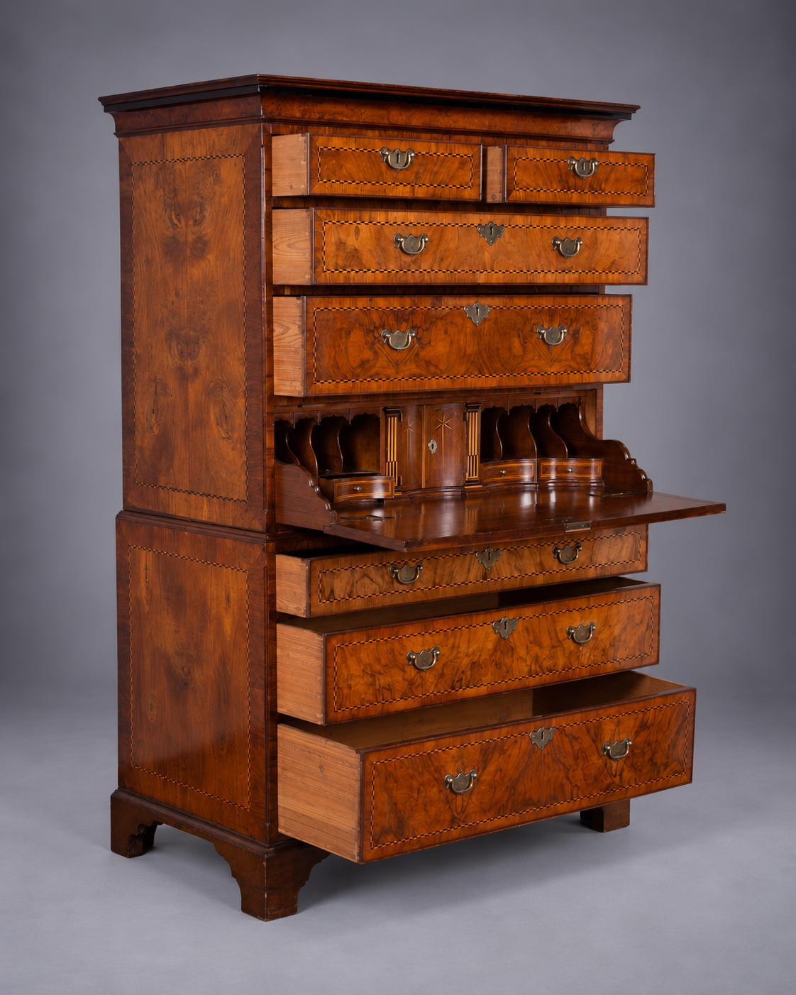 18th c. Georgian Walnut Chest on Chest