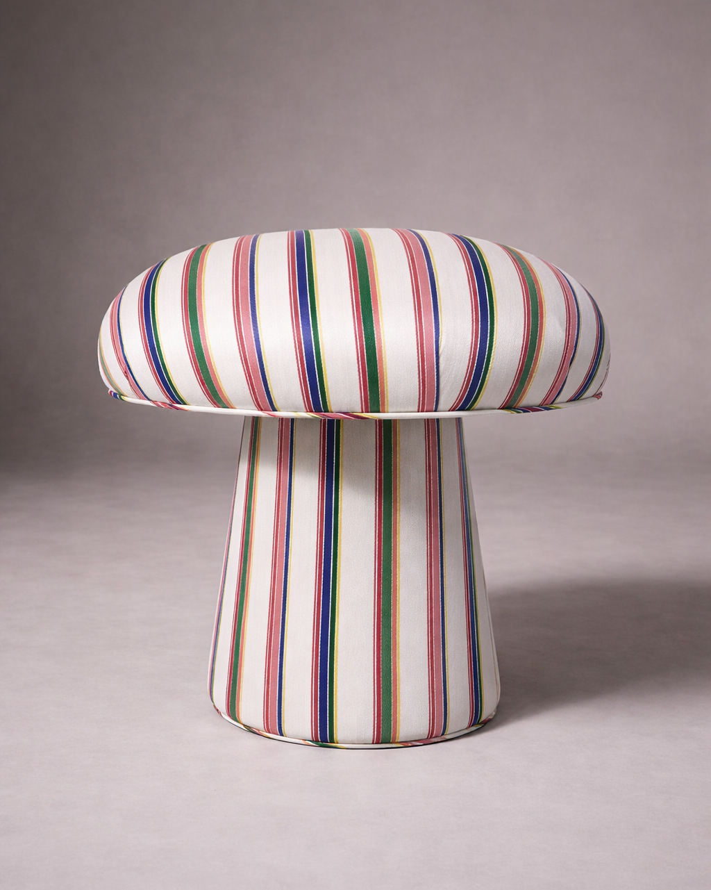 The Forsyth Mushroom Pouf in Chiarastella Cattana Raso 121 Riga Gea