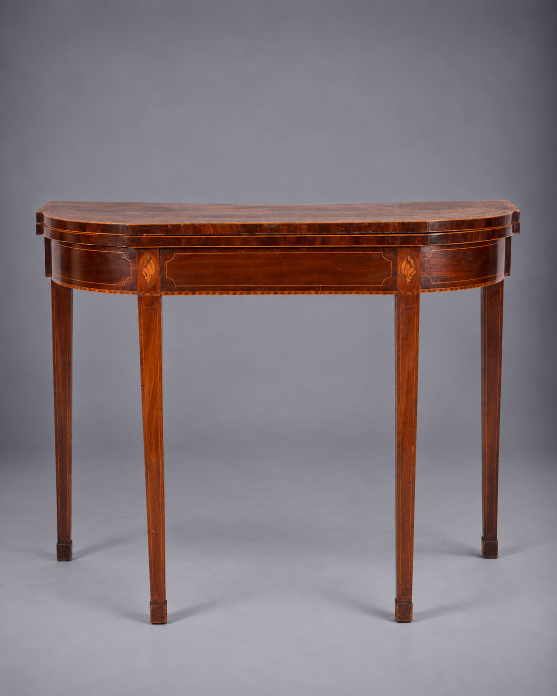 Late 18th c. George III Gateleg Game Table