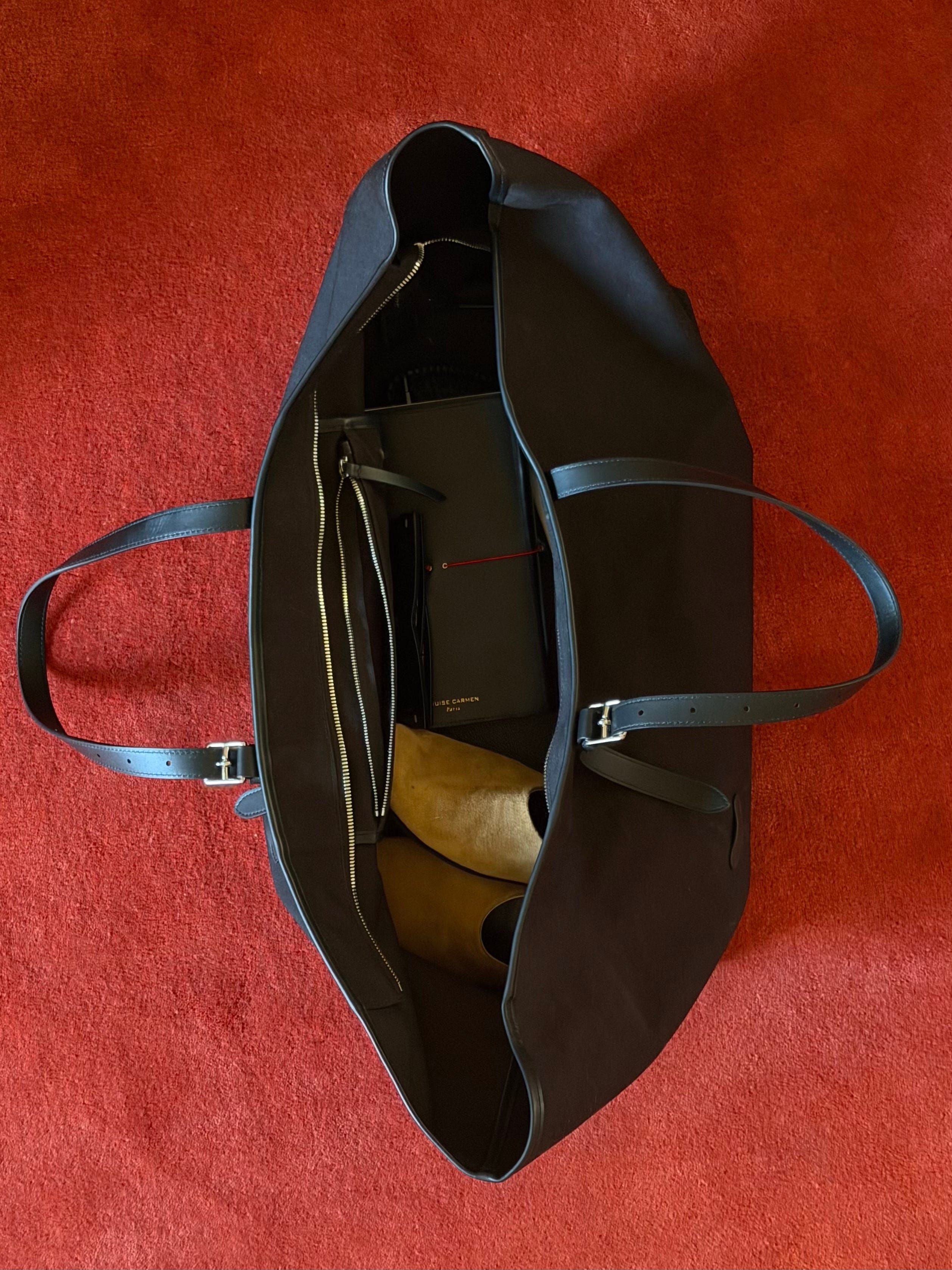Leonora Weekend Canvas Carryall in Ink