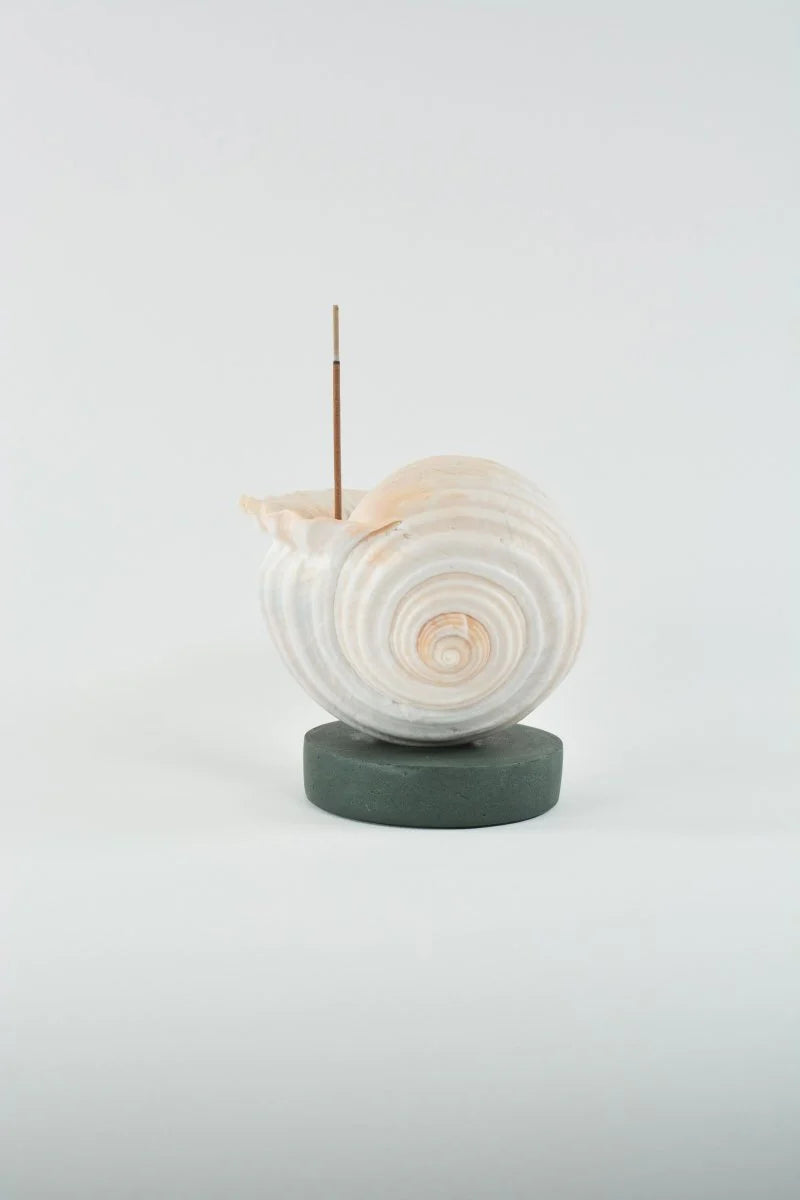 L'Escargot Incense Vessel Gift Set in Verdigris