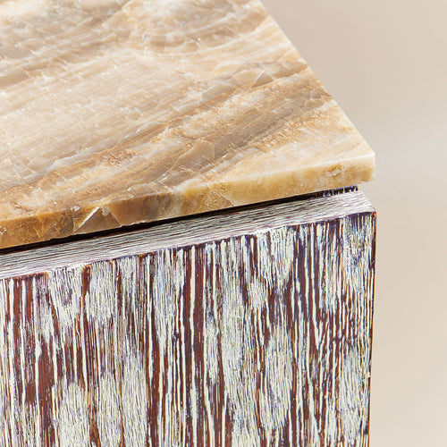 Max Sideboard
