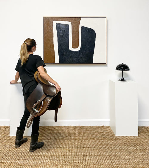 Saddle