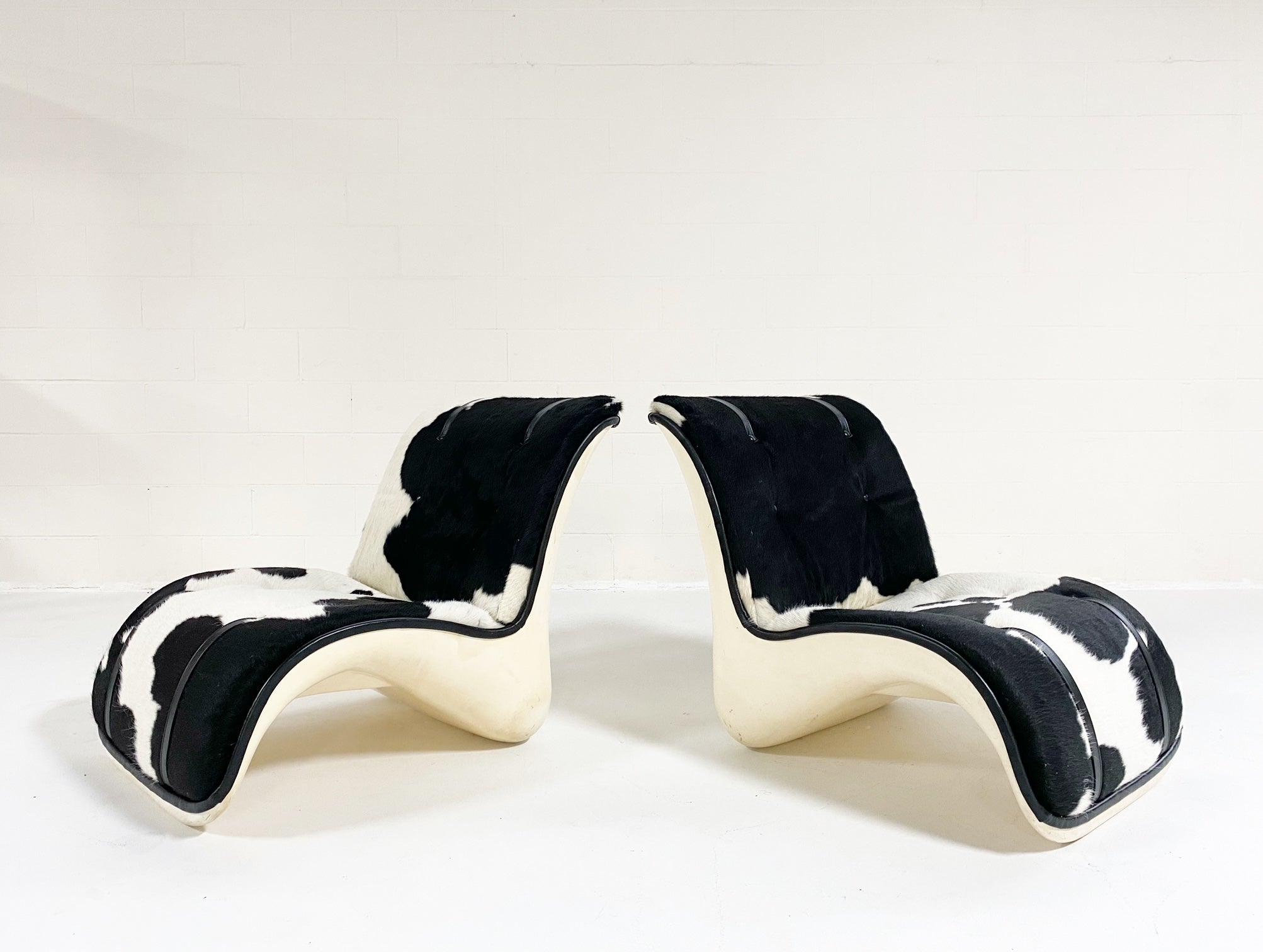 Fiberglass Lounge Chairs in Brazilian Cowhide and Leather, pair