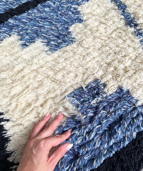 The Shaggy Tile Rug - Blue and Cream