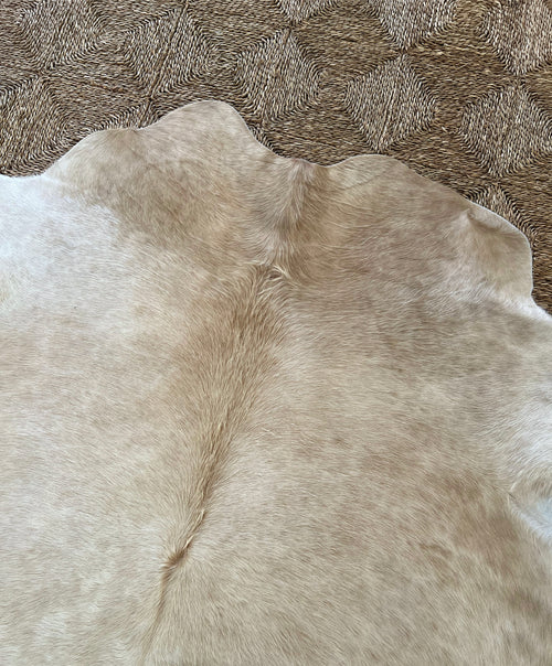 Brazilian Cowhide Rug, Palomino, No. 5