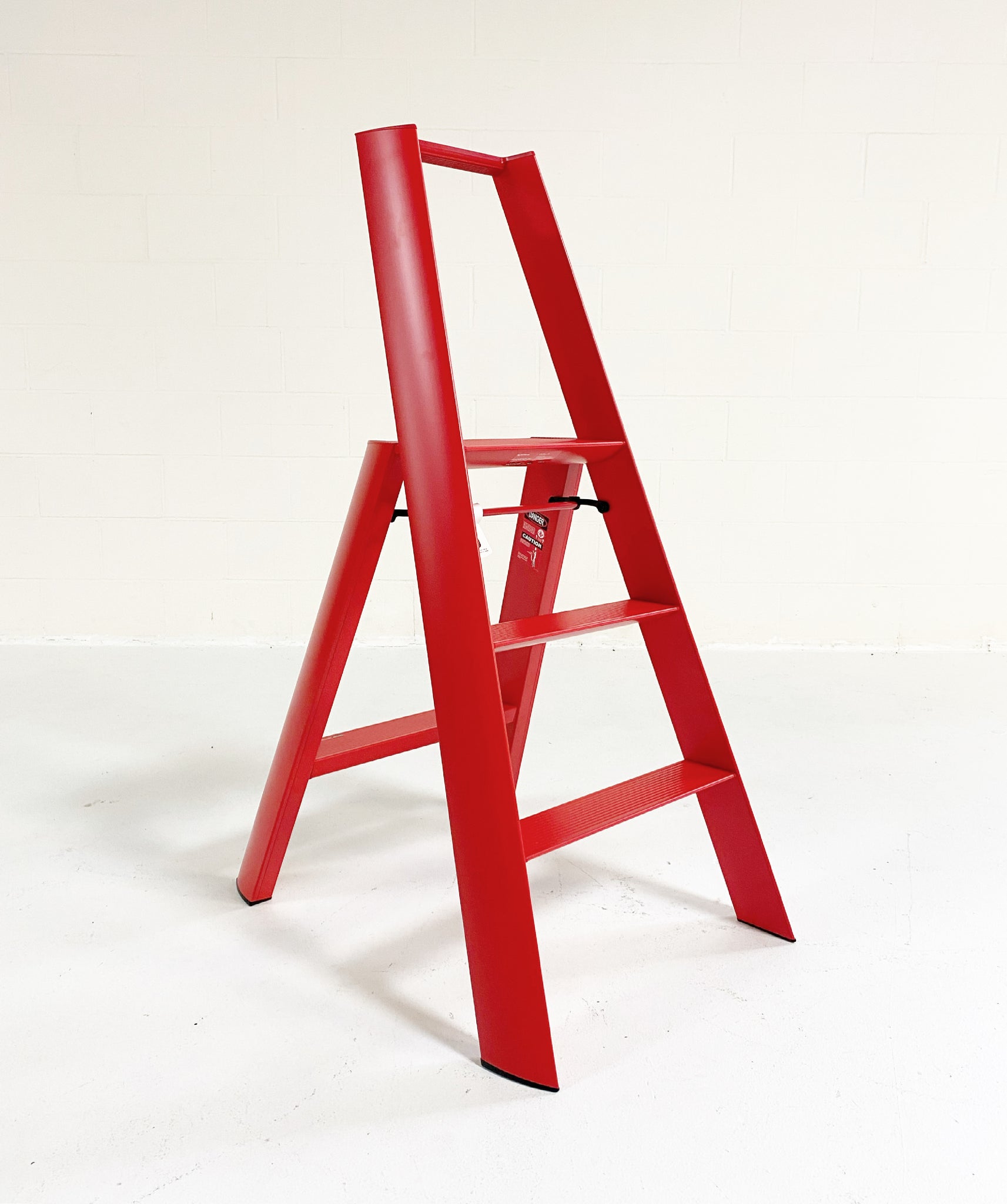 Lucano Wide 3-Step Ladder - Red