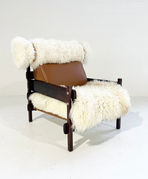 Tonico Chair in Gotland Sheepskin and Loro Piana Leather