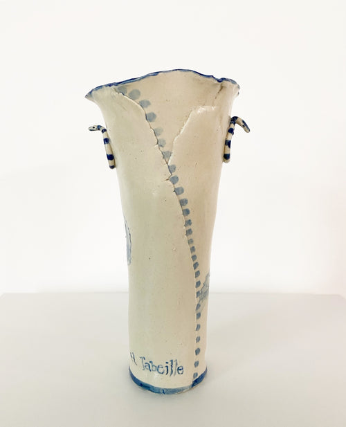Mulberry Vase. - FORSYTH