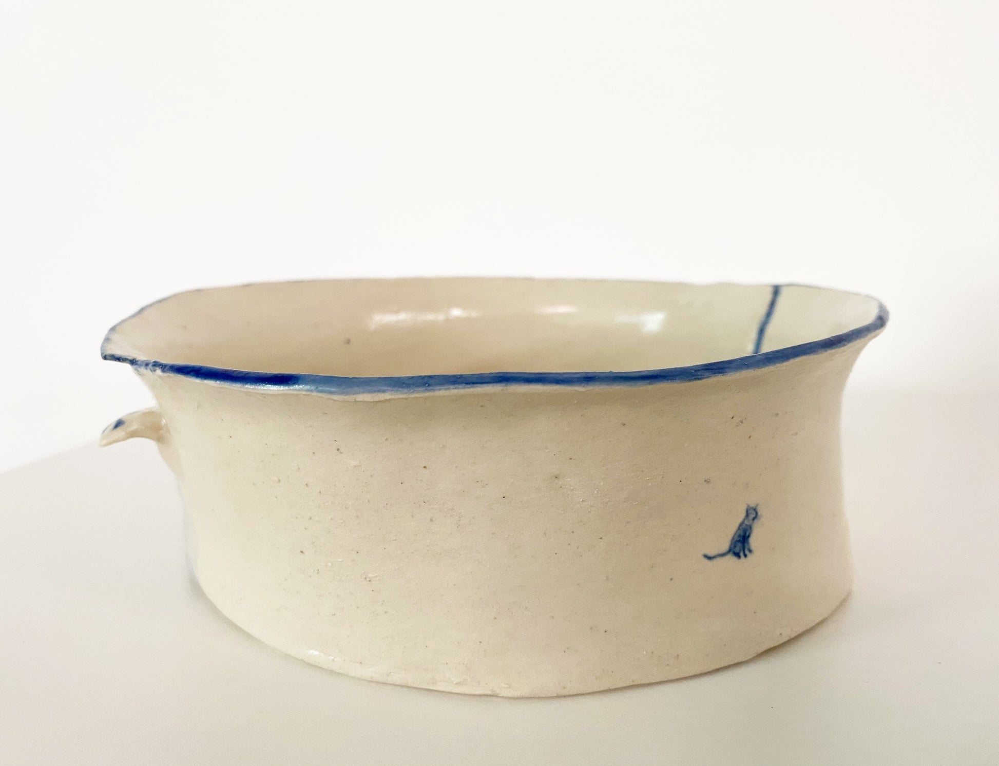 The Stable Yard Bowl. - FORSYTH