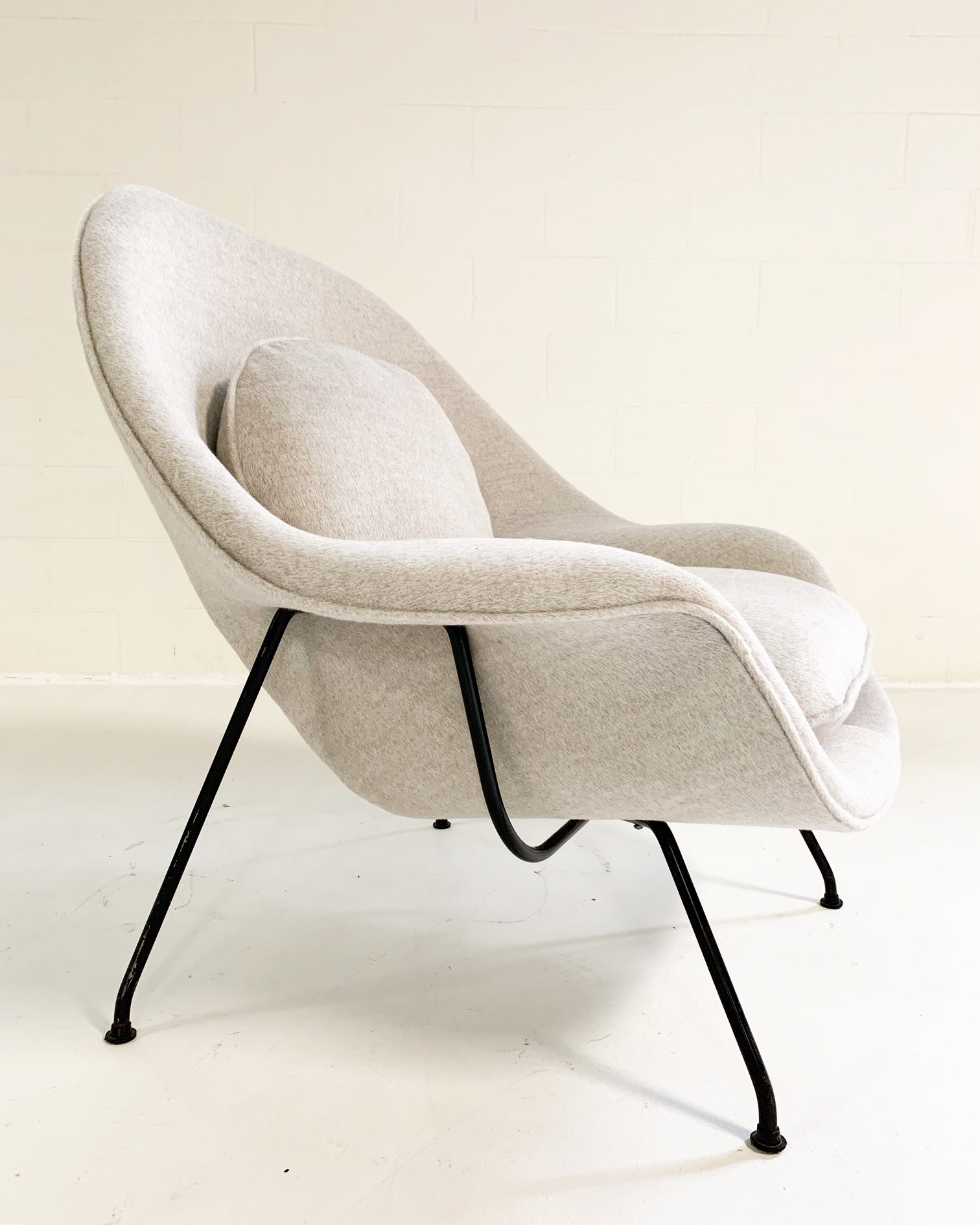 Womb Chair in Loro Piana Alpaca Wool - FORSYTH