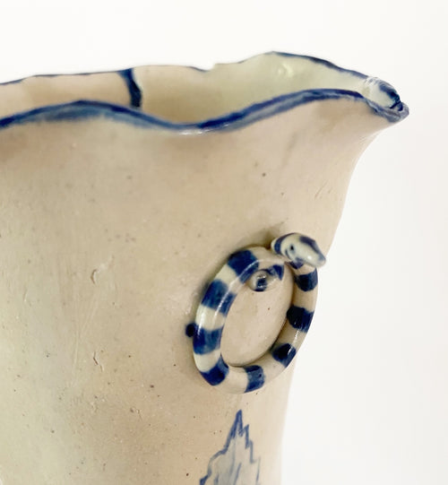 Mulberry Vase. - FORSYTH