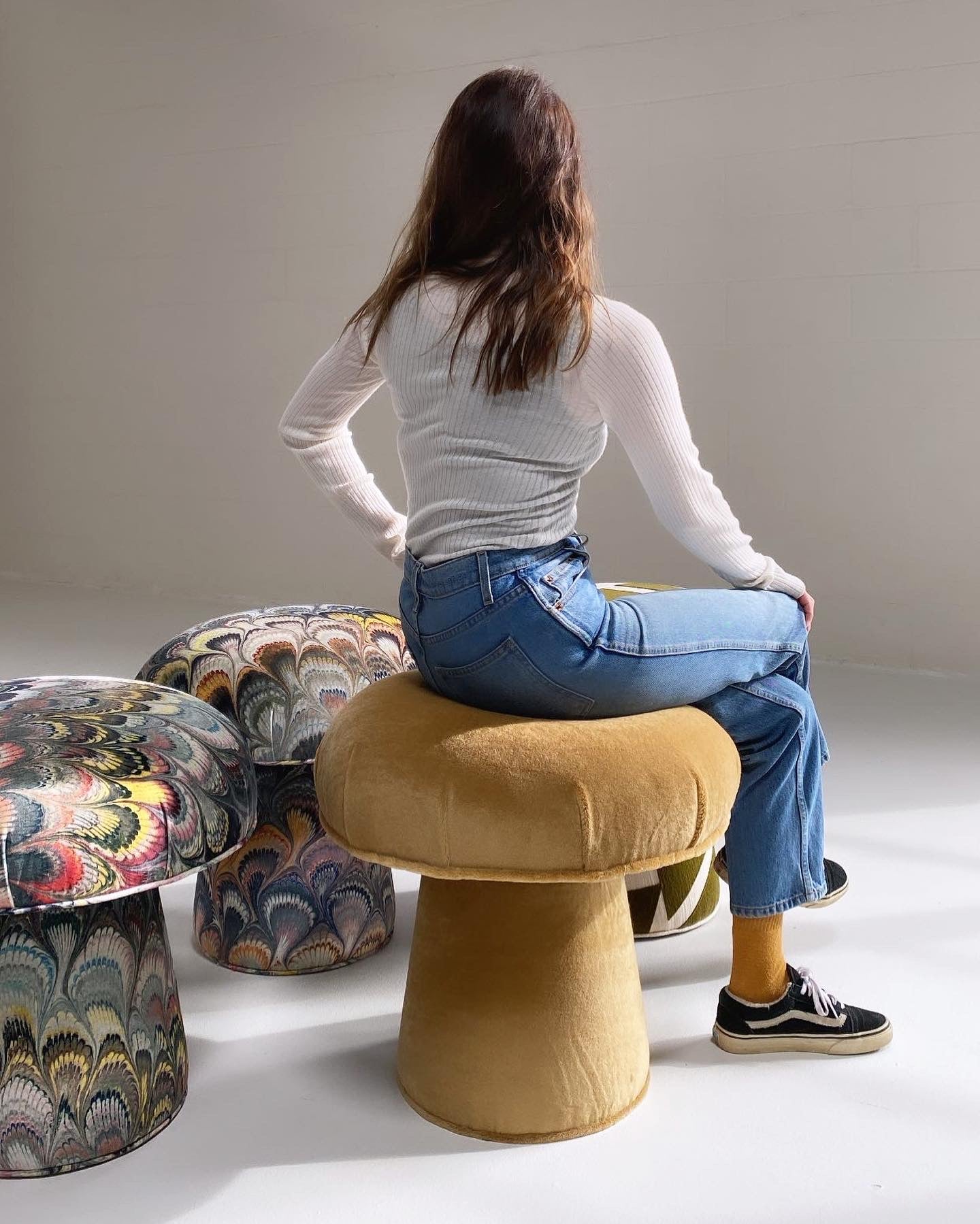 The Forsyth Mushroom Pouf in Beata Heuman Marbleized Velvet