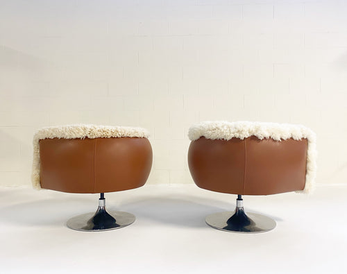 Swivel Lounge Chairs in California Sheepskin and Loro Piana Leather, pair - FORSYTH