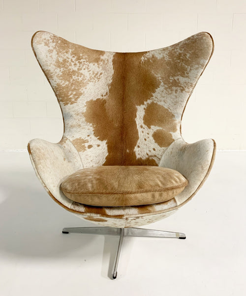 Egg Chairs in Brazilian Cowhide, pair - FORSYTH