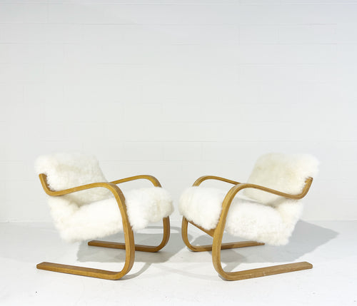 Model 34/402 Chairs in Cashmere Shearling