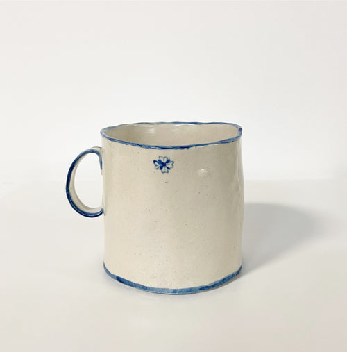 Mug 07