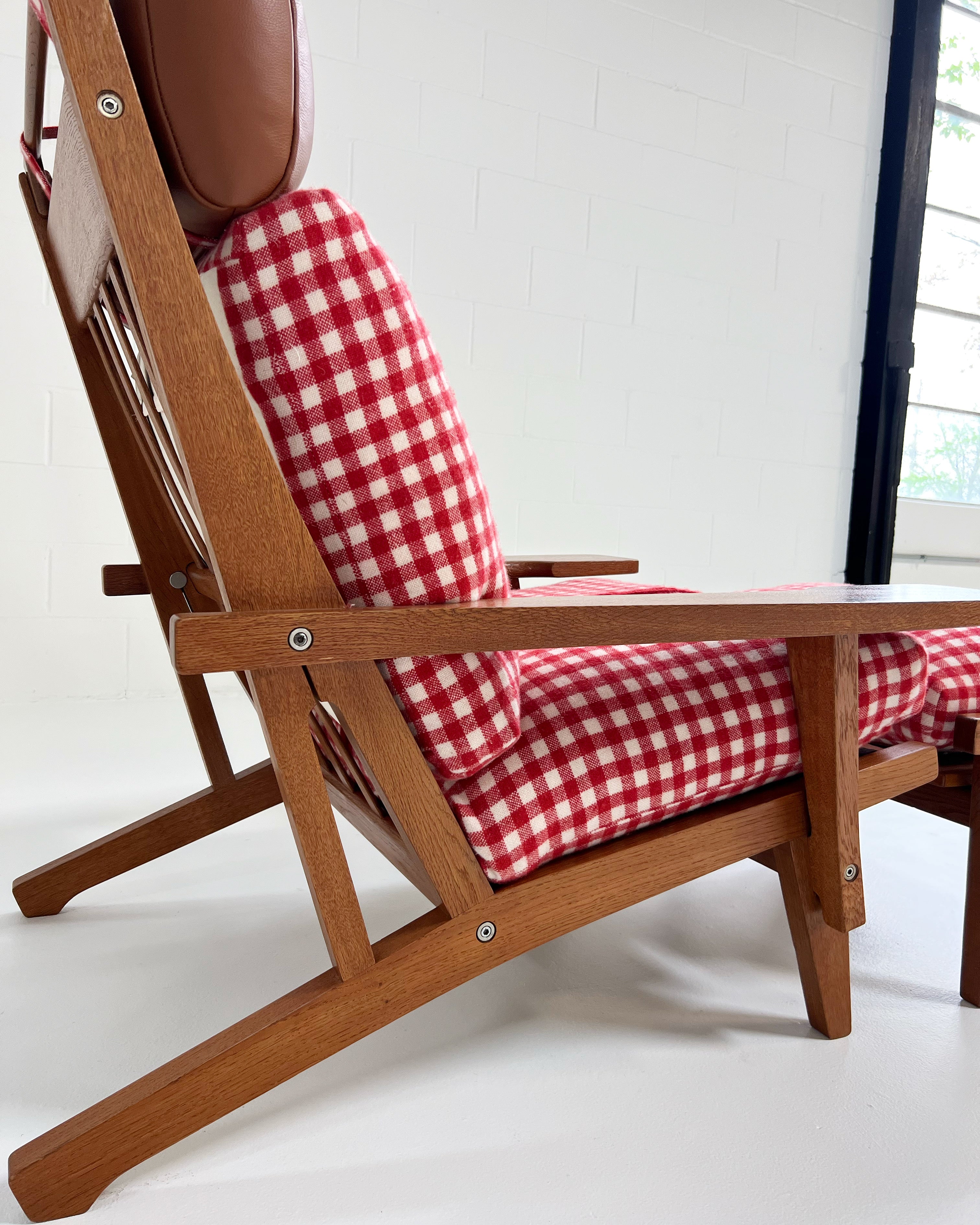 Model GE 375 Paddle Chair and Ottoman in The Elder Statesman Cashmere