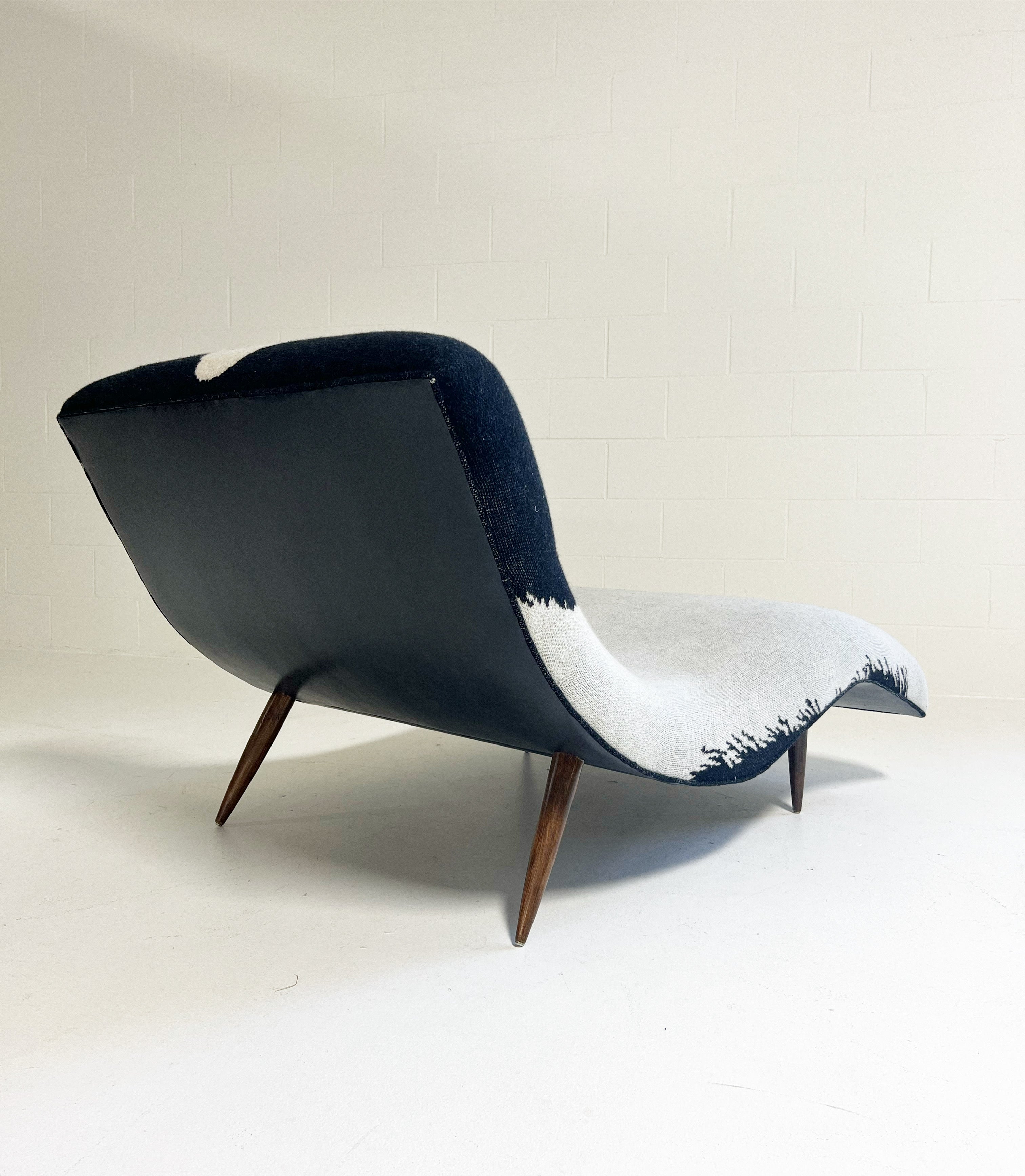 Wave Chaise Lounge in Cashmere and Leather