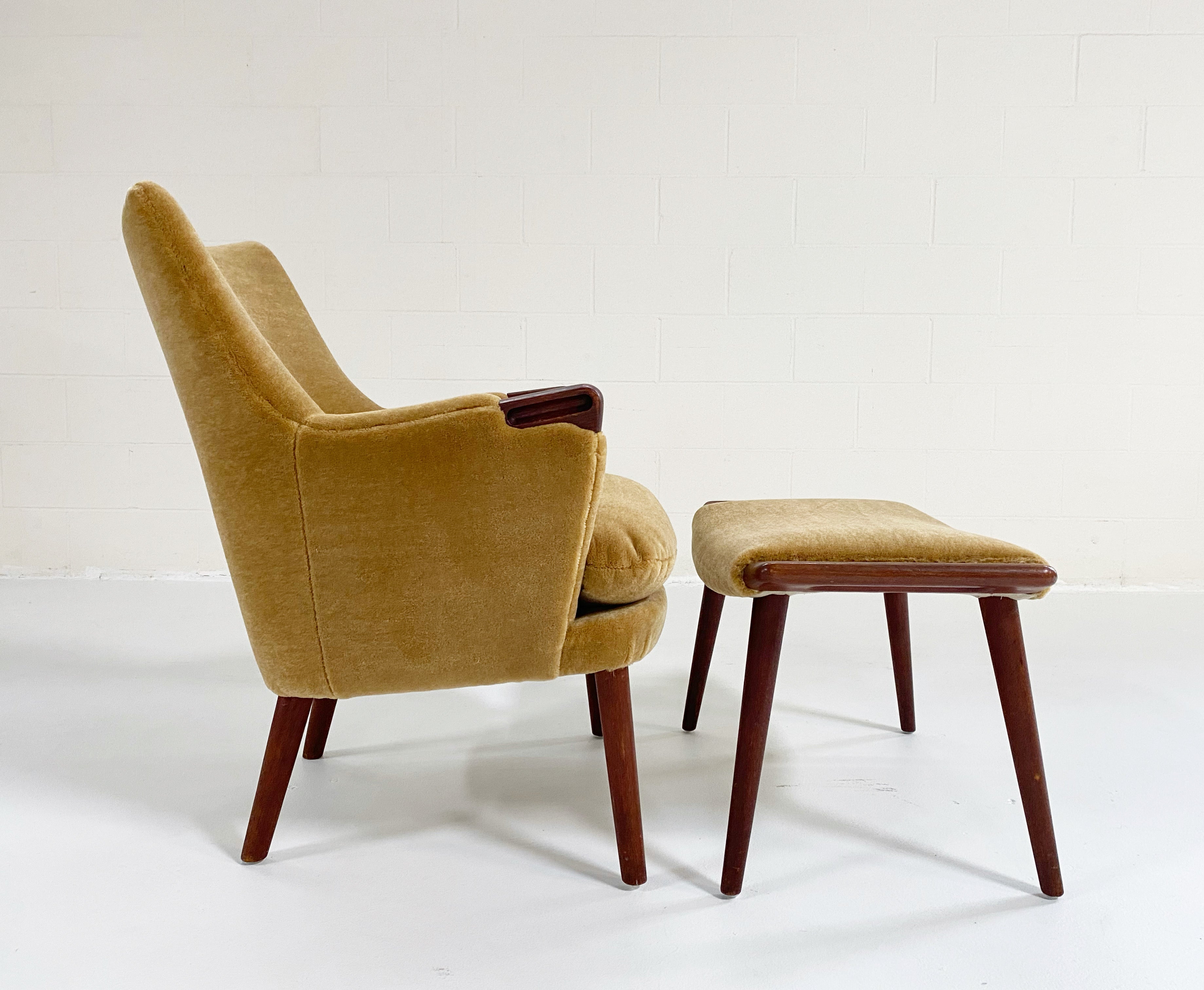 CH71 Lounge Chair and Ottoman in Pierre Frey Teddy Mohair
