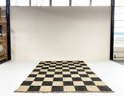 The Forsyth Checkerboard Rug - Big Checks in Off Black