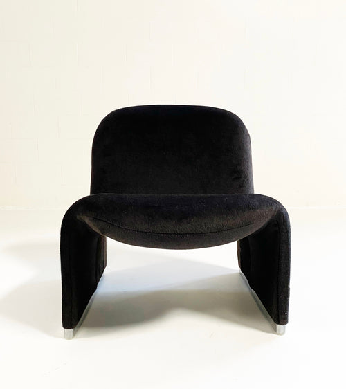 Alky Chair in Loro Piana Alpaca Wool