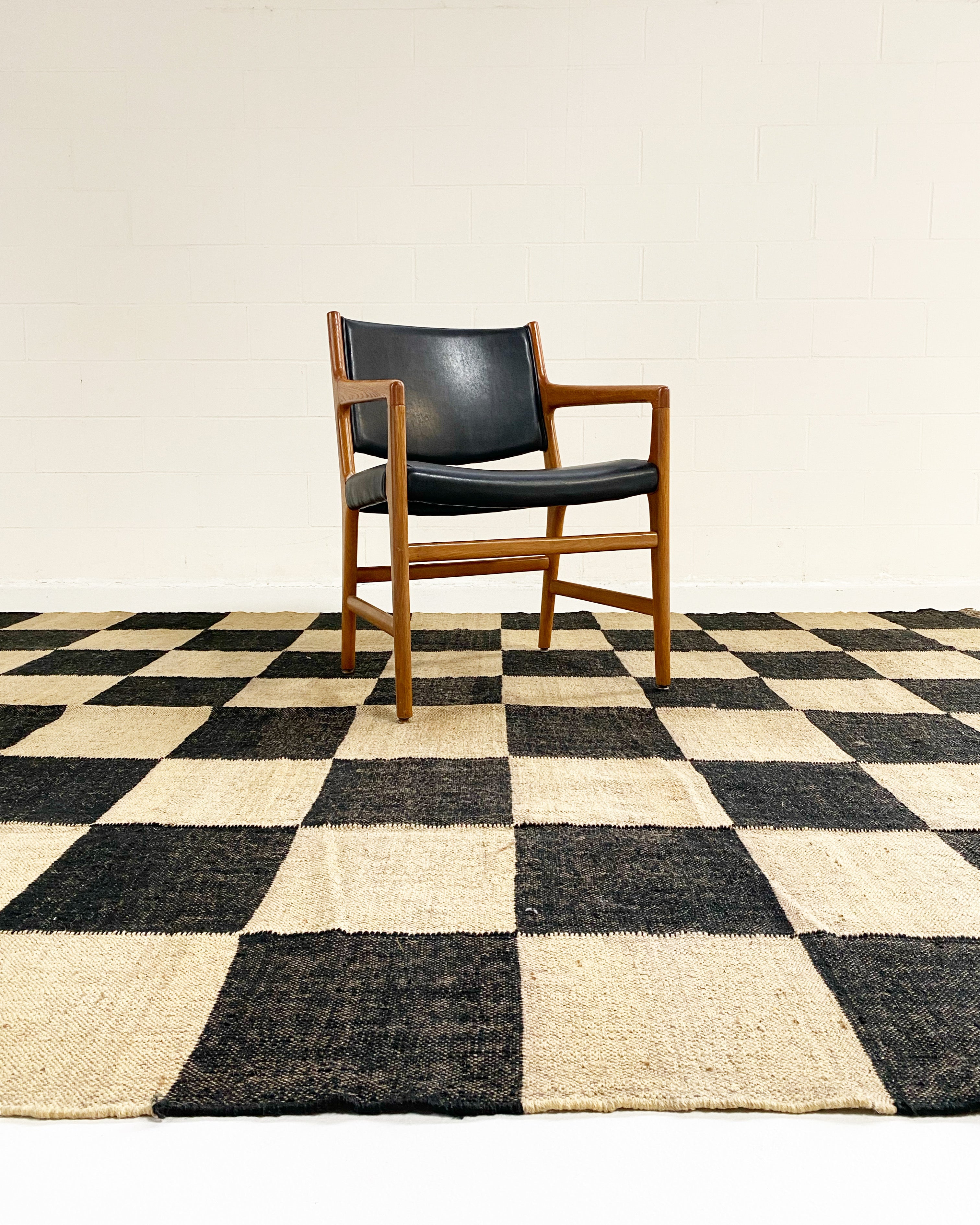 The Checkerboard Rug - Big Checks in Off Black