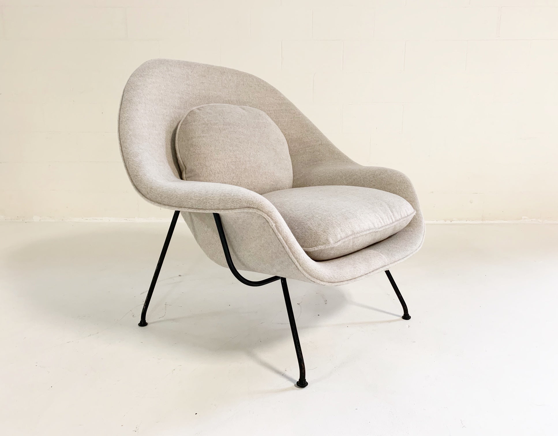 Womb Chair in Loro Piana Alpaca Wool - FORSYTH