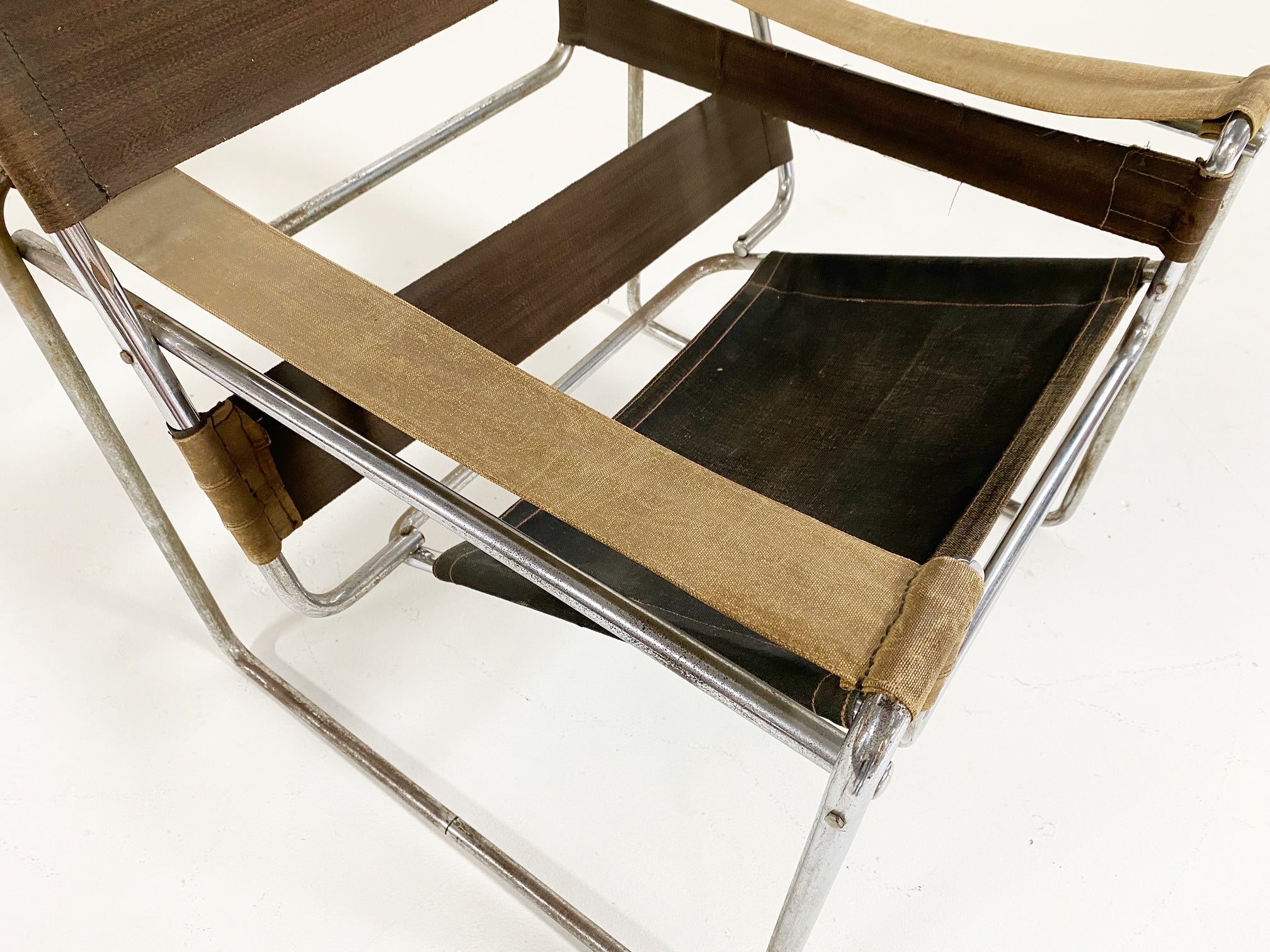 Early Canvas Model B3 "Wassily" Chair, Green Eisengarn Canvas