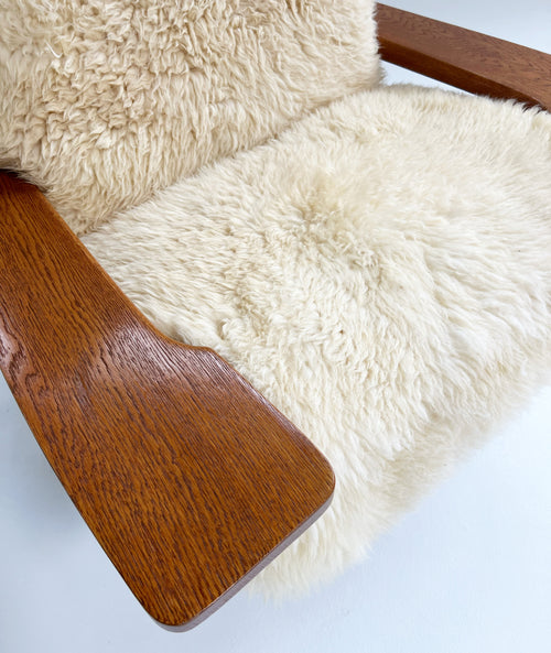 Model GE 375 Paddle Chair and Ottoman in California Sheepskin