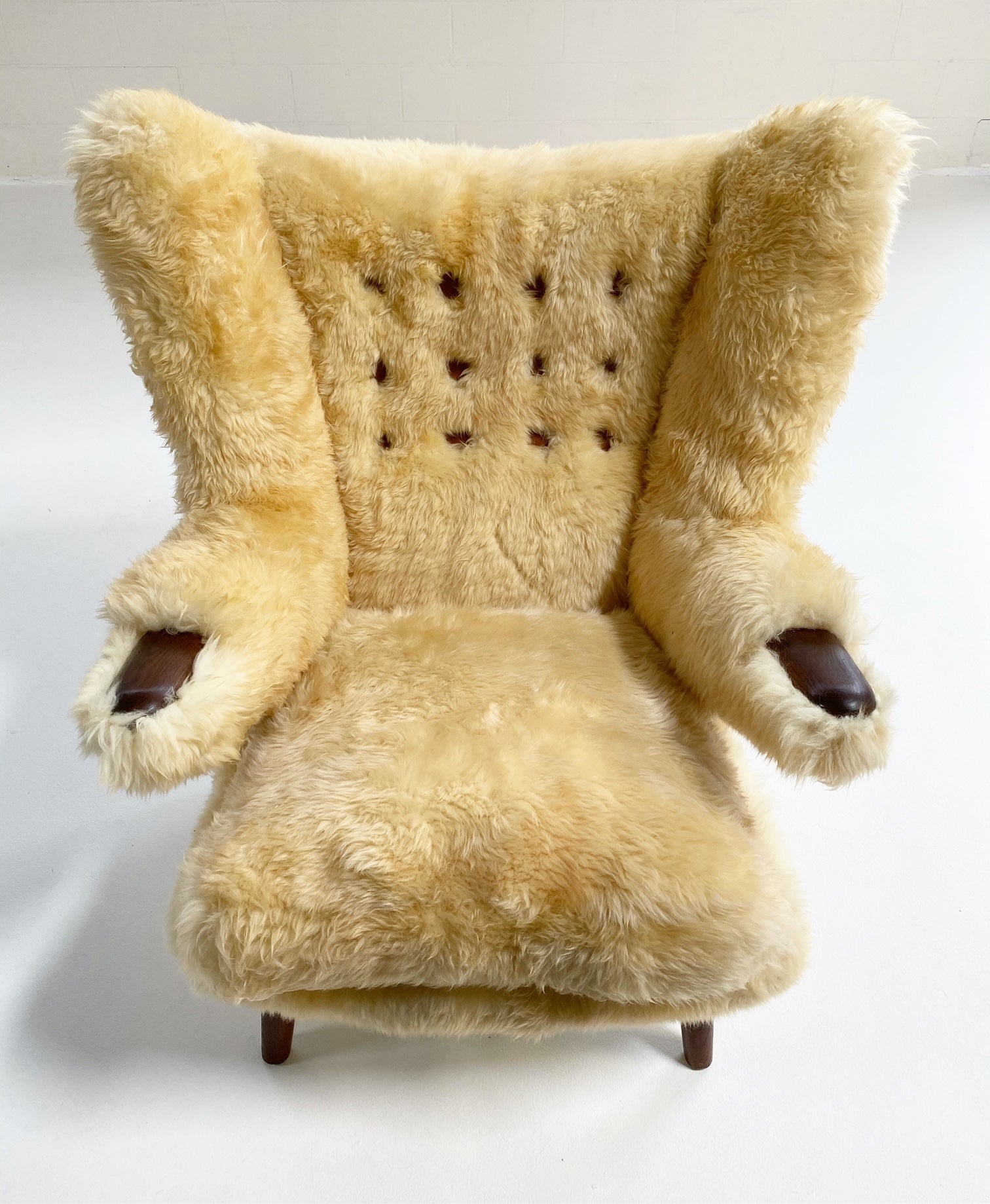 Papa Bear Chair with Ottoman in Sheepskin