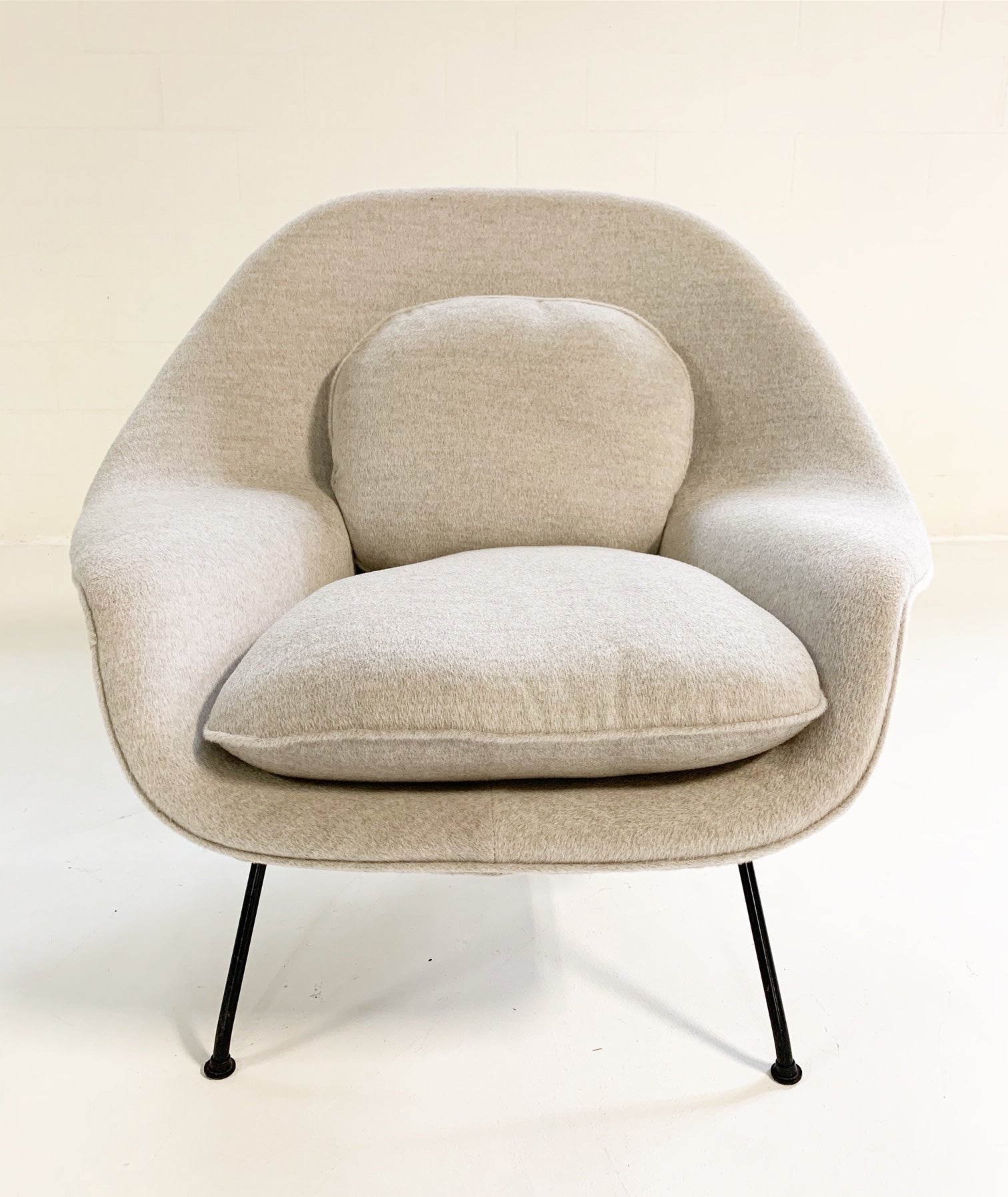 Womb Chair in Loro Piana Alpaca Wool - FORSYTH