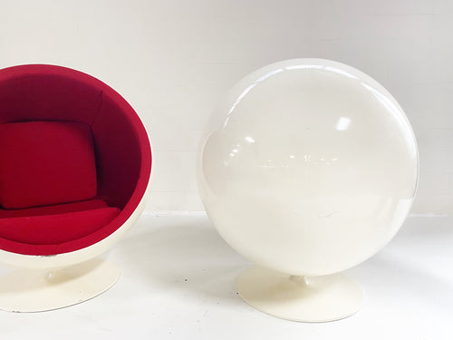 The Ball Chair, Pair