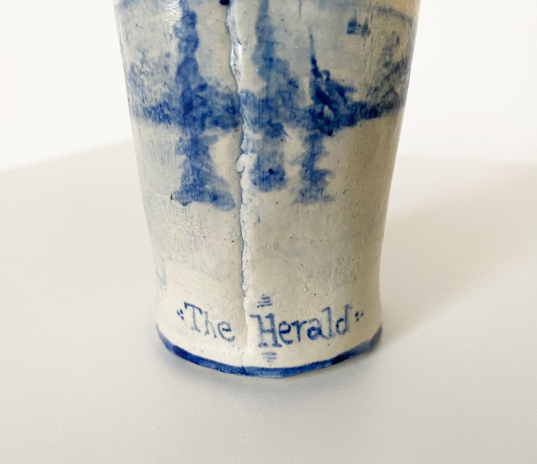 The Herald Vase. - FORSYTH