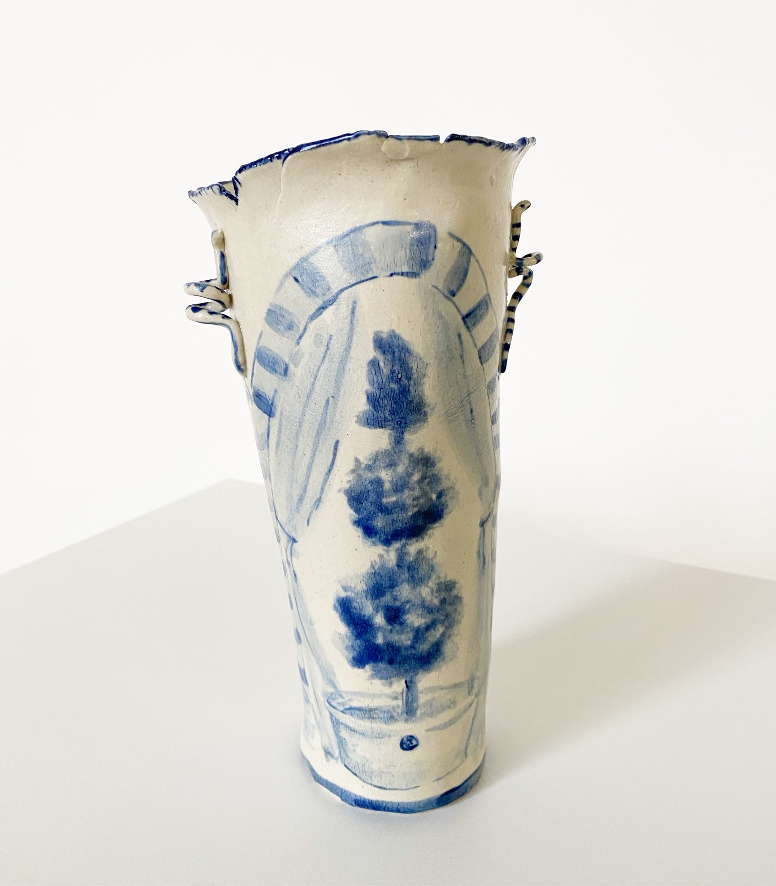Garden Party Vase. - FORSYTH