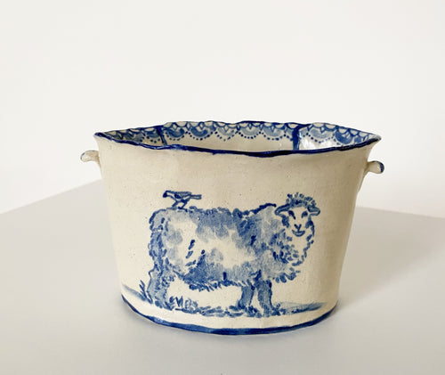 Sheep Vase. - FORSYTH