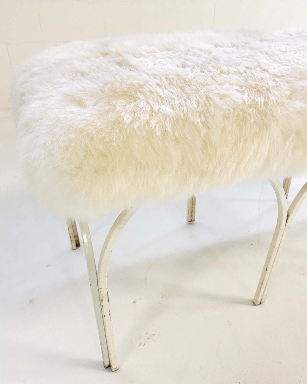 Bench in Brazilian Sheepskin - FORSYTH