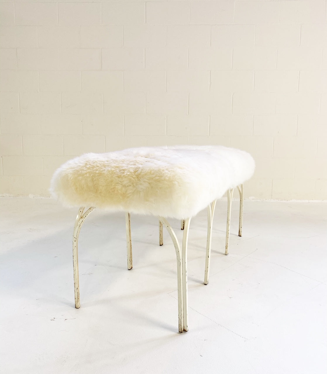 Bench in Brazilian Sheepskin - FORSYTH