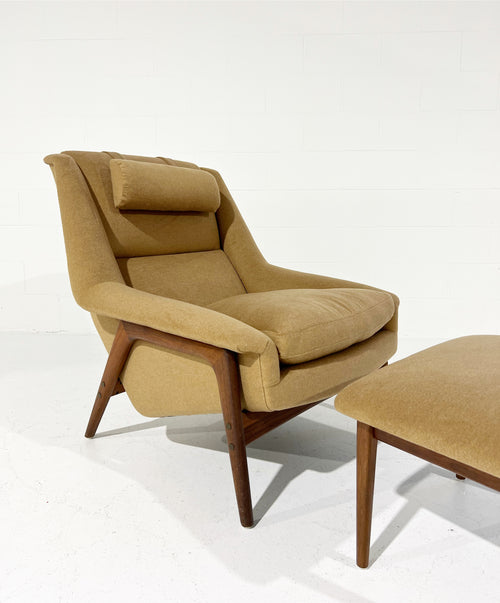 Profil Lounge Chair and Ottoman in Loro Piana Cashmere