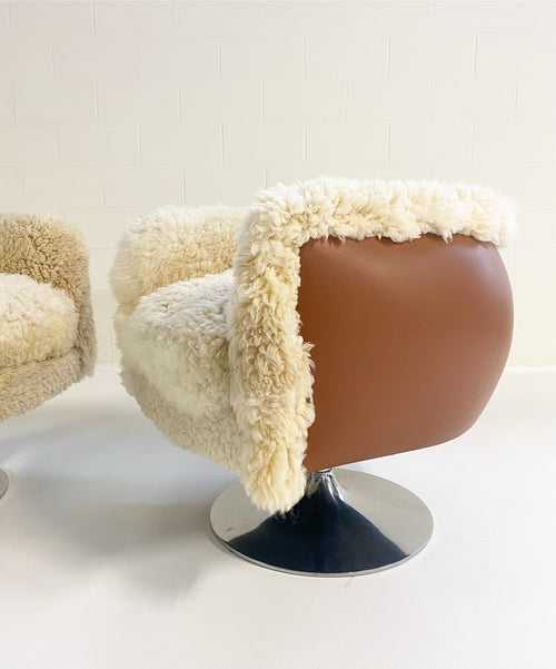 Swivel Lounge Chairs in California Sheepskin and Loro Piana Leather, pair - FORSYTH