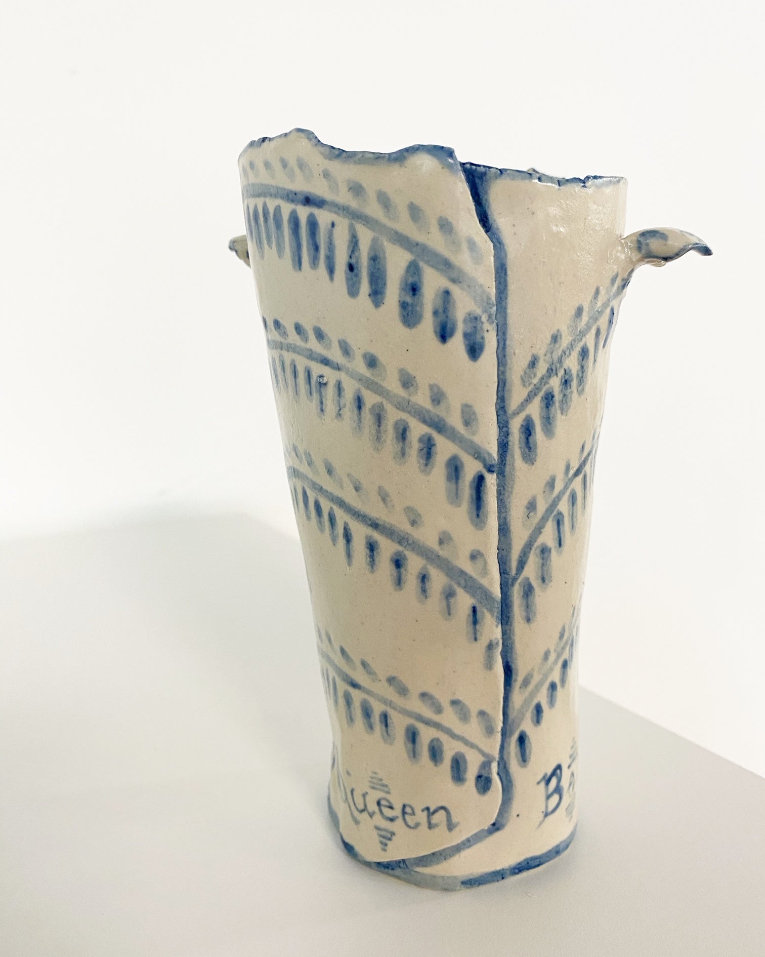 Queen Bee Vase