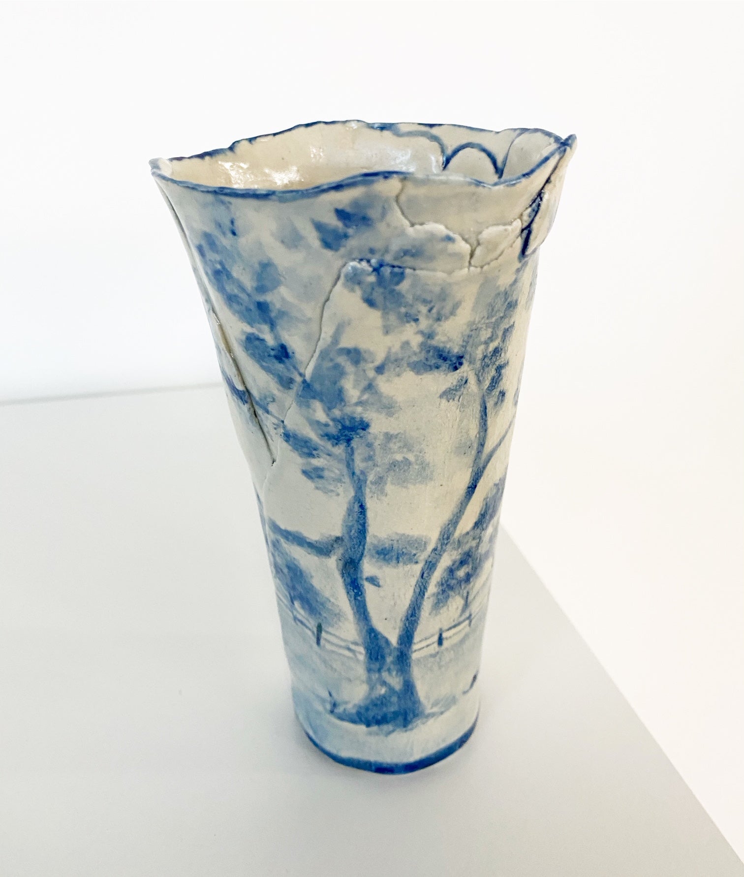 Manor House Tall Vase. - FORSYTH