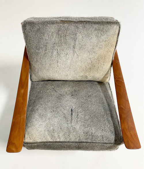 FD-130 Teak Lounge Chair and Ottoman in Brazilian Cowhide