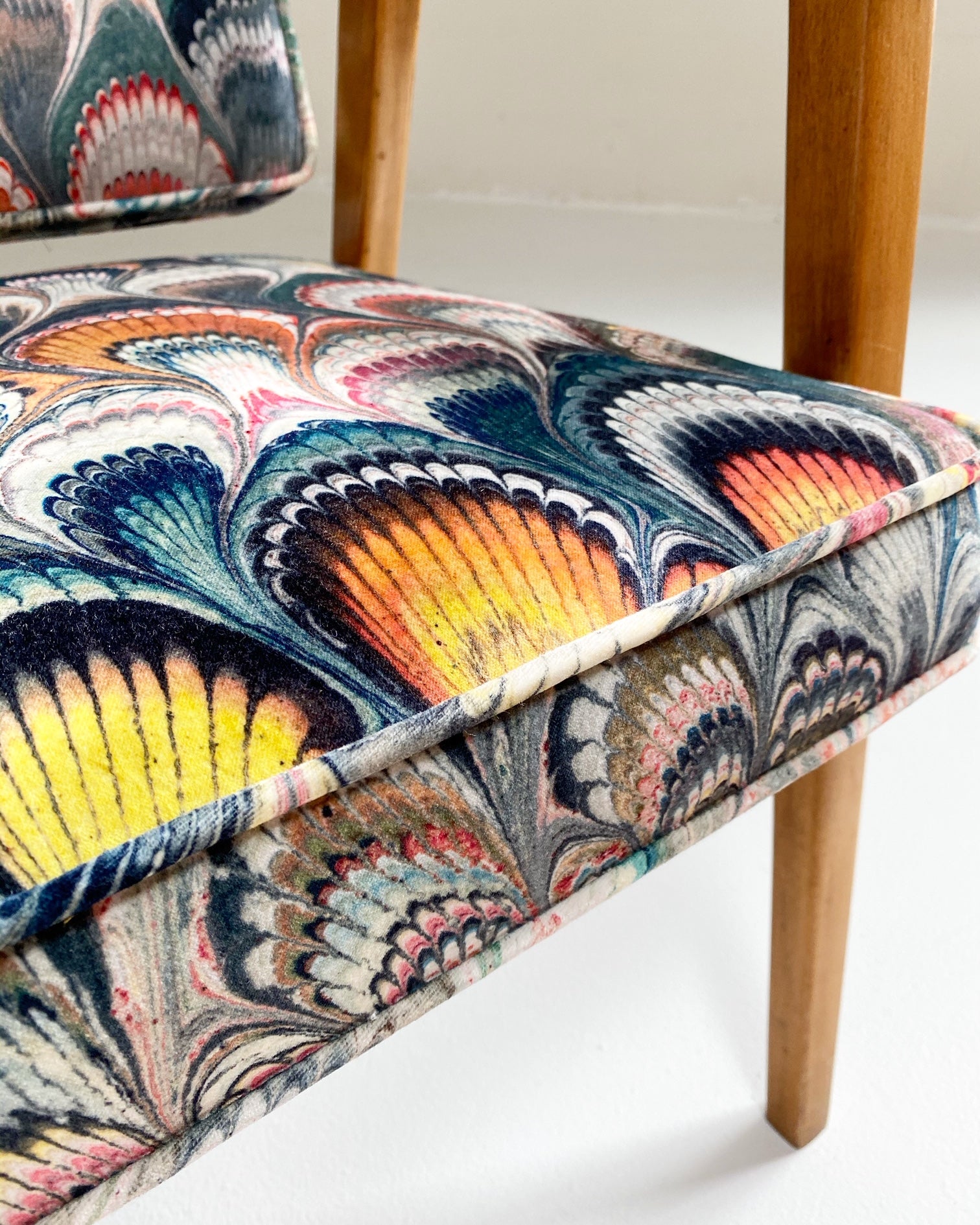 Model 48 Chair in Beata Heuman Velvet